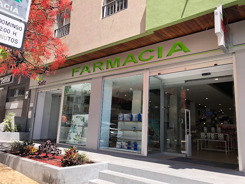 Farmacia M.ª Nieves Sicilia Cruz - Farmacia en Santa Cruz de Tenerife - foto 3