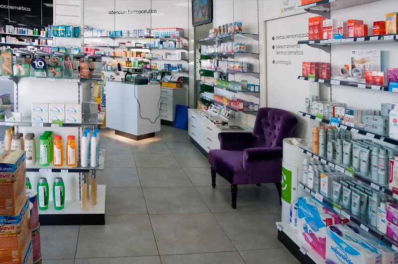 Farmacia David Hernandez Cebrian - Farmacia en Tacoronte - foto 3