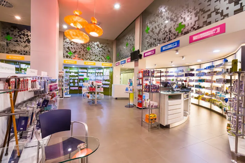 Farmacia Blanco Vicente - Farmacia en Burjassot - foto 2