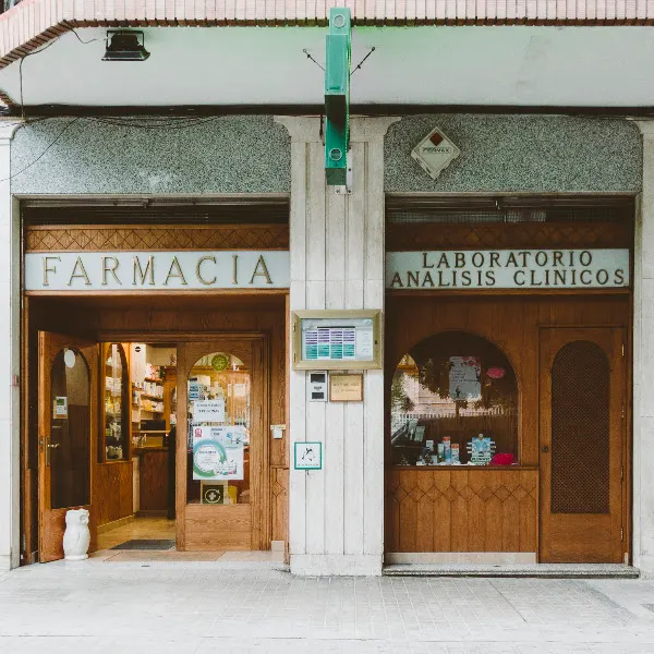 Farmacia Bort Molés - Farmacia en Valencia - foto 2