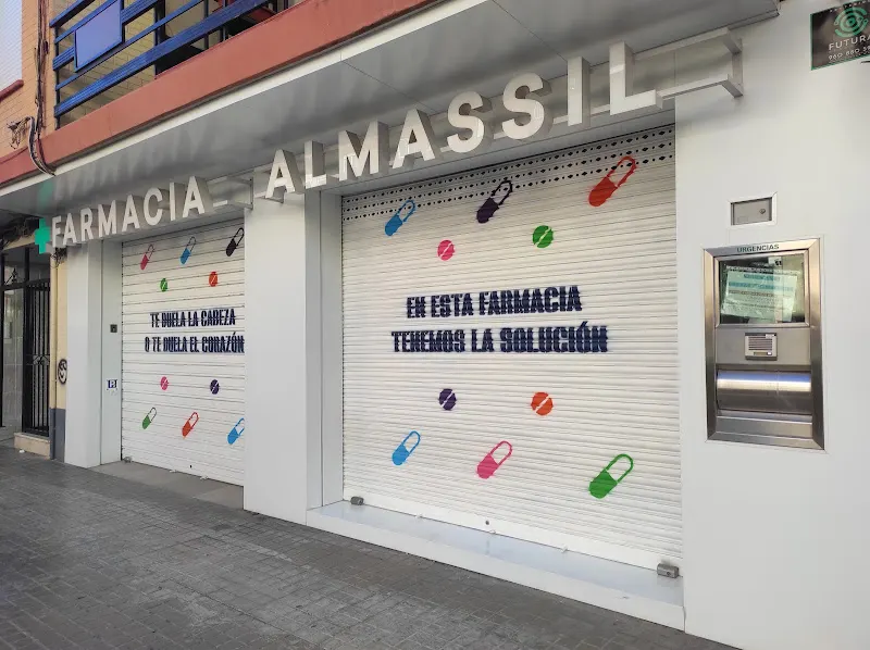 FARMACIA PARAFARMACIA 12 HORAS MISLATA-ALMASSIL, Alfonso Pastor Clérigues - Farmacia en Mislata - foto 2
