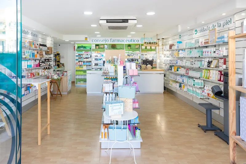 Avella Farmacia - Oliva Playa