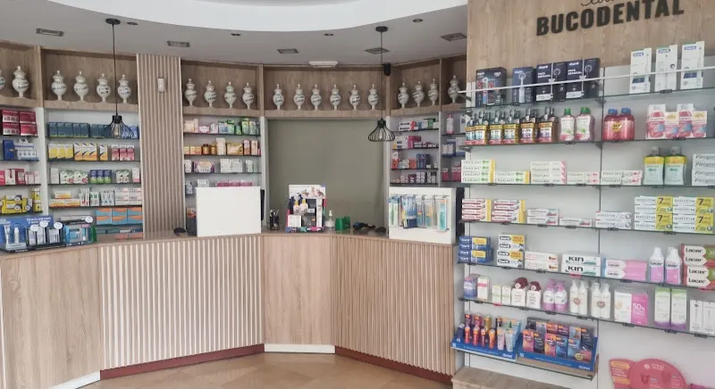 Farmacia Castillo Frasquet - Farmacia en Alzira - foto 2