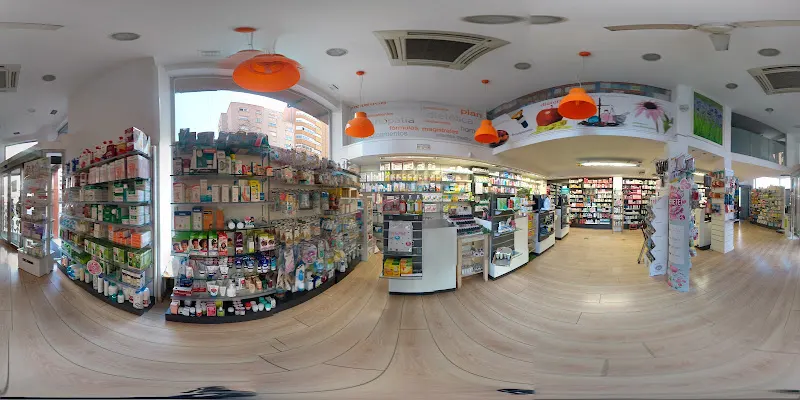 FARMACIA Santa Clara (Ldo. Víctor Puente Lázaro)