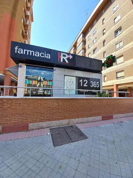 Farmacia Huerta del Rey - Farmacia en Valladolid - foto 2