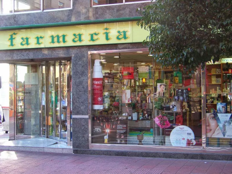 Farmacia Ldo. Ángel Benítez