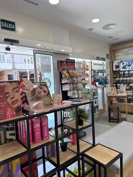 Farmacia Martínez Dávila