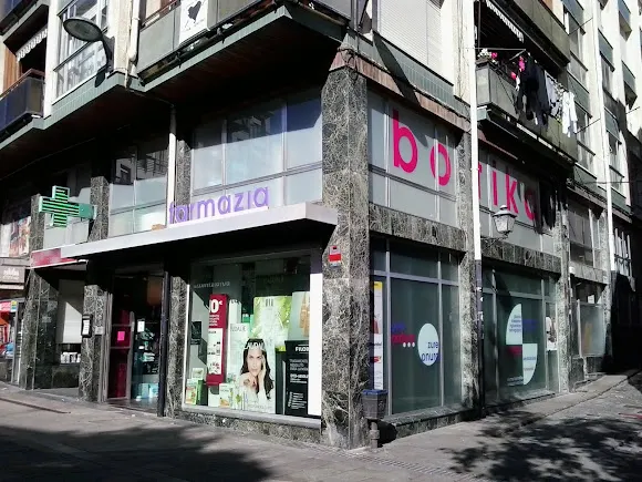 Farmazia Jokin Txakartegi Urizar Farmacia - Lekeitio