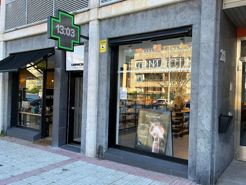 Farmacia Etxeberria Zaldua - Farmacia en Leioa - foto 2