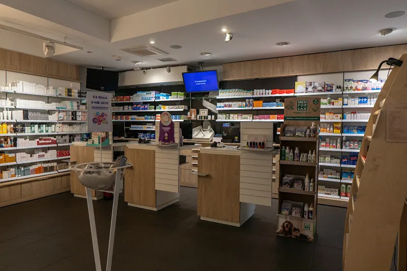 Farmacia Arteagabeitia 13 - Farmacia en Barakaldo - foto 3