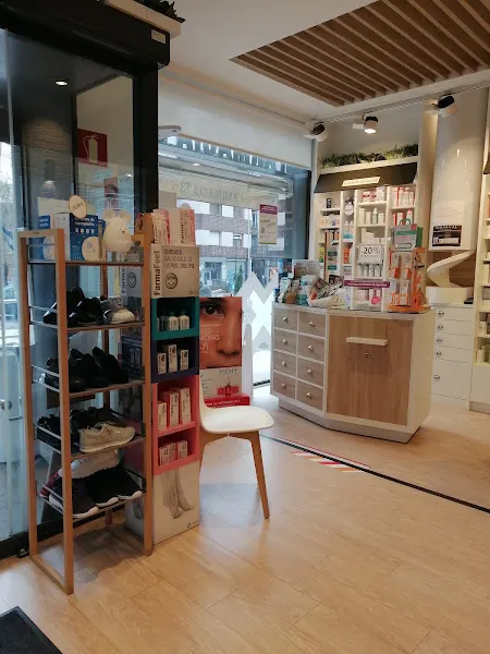 Farmacia Ortopedia Cristina Tiemblo