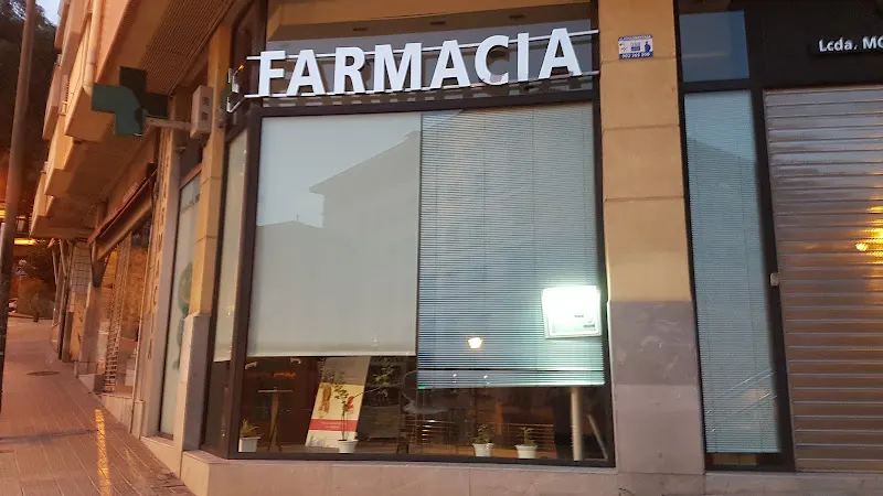 Farmacia Martínez Monge, Almudena - Farmacia en Bilbao - foto 2