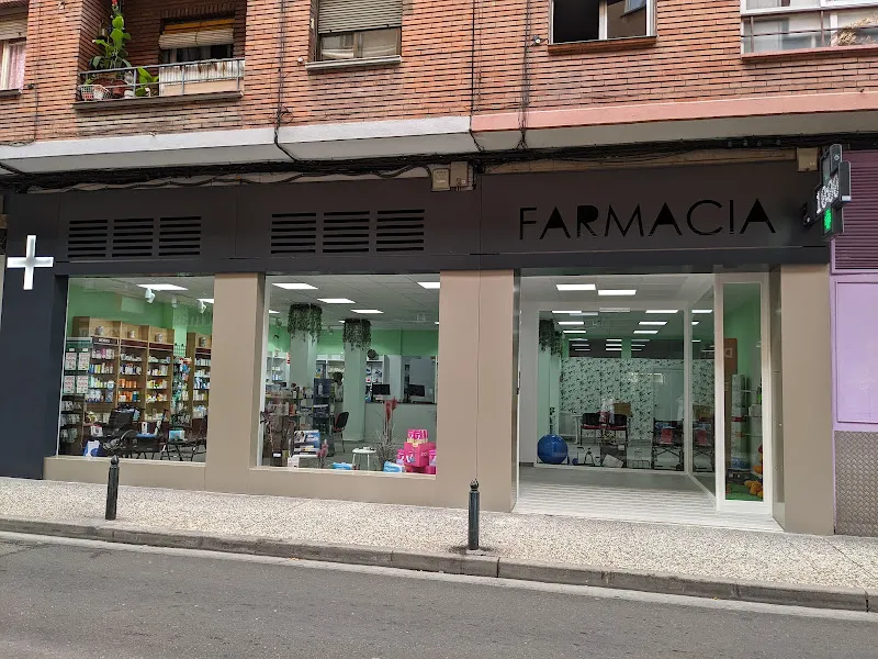 Farmacia Isabel Lahoz Zamarro - Farmacia en Zaragoza - foto 2