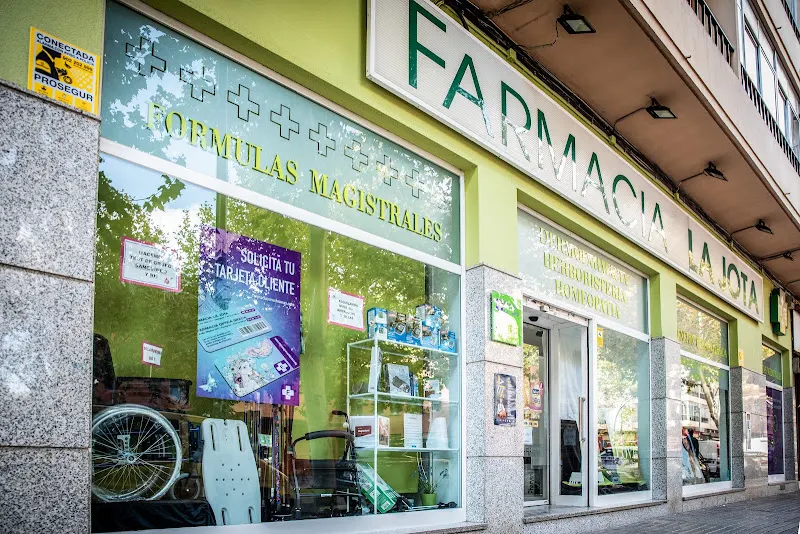 Farmacia Ortopedia La Jota C.B.