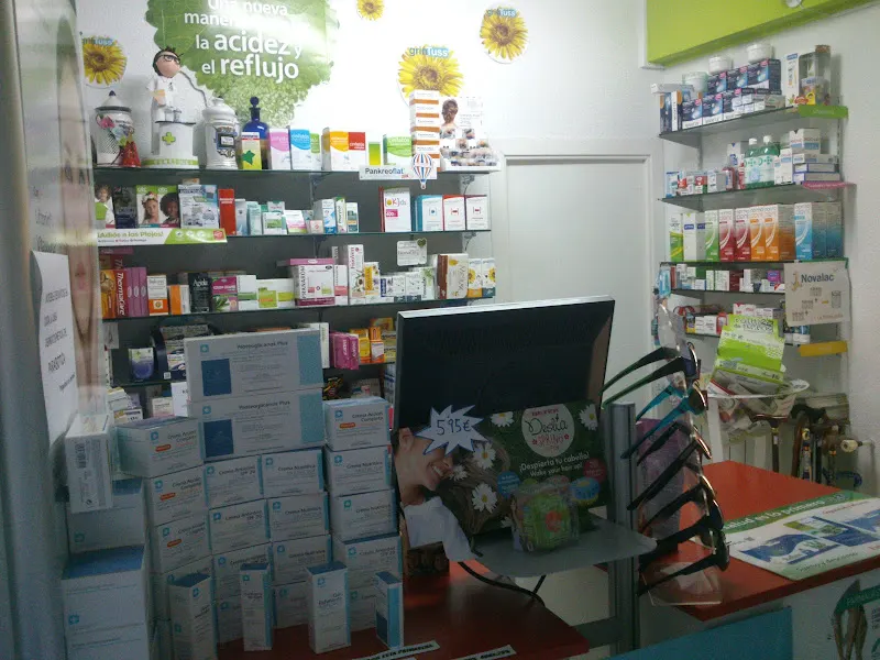 Farmacia Eguizábal Martínez - Farmacia en Joyosa (La) - foto 2