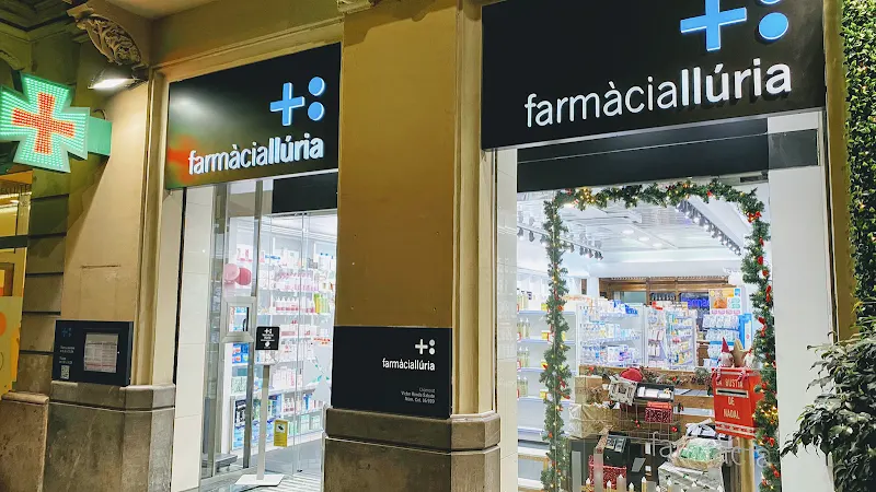 Farmàcia Llúria