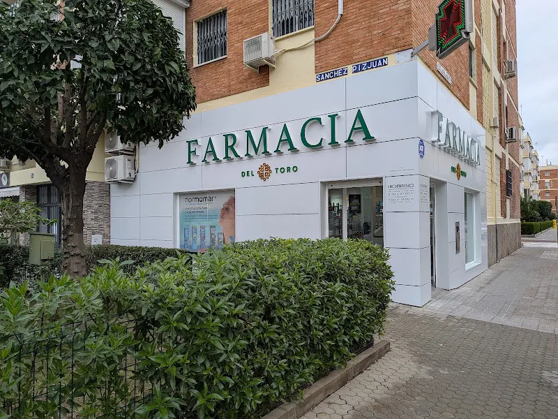 Farmacia del Toro - Farmacia en Sevilla - foto 2