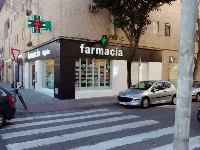 Farmacia Ldo. Rafael Tejada Romero - Farmacia en Sevilla - foto 2