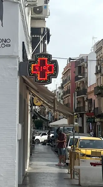 Farmacia de la Feria - Farmacia en Sevilla - foto 2