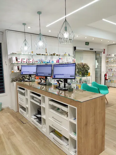 Farmacia Las Dalias