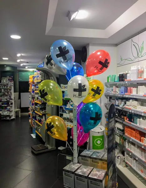 Farmacia Jardines de Hércules 365 días 12 h. (Bellavista) - Farmacia en Sevilla - foto 2