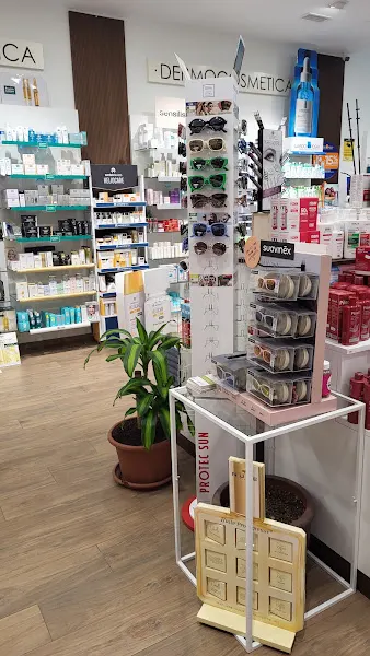 Farmacia Los Patios