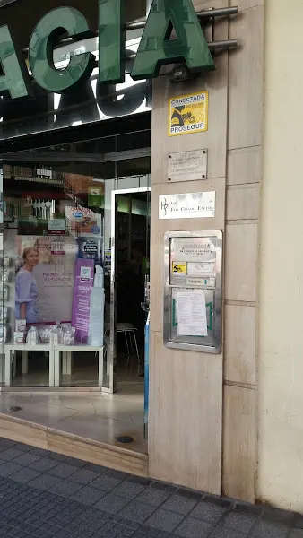 Farmacia Carlos Haya - Farmacia en Málaga - foto 2