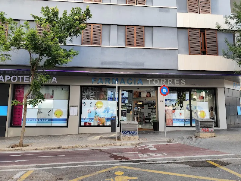 Farmacia Torres Cerdó | Farmacia 14 horas - 365 días | Palma de Mallorca - Farmacia en Palma - foto 2