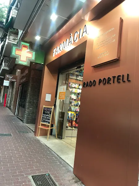Farmacia Llucía Rado Portell