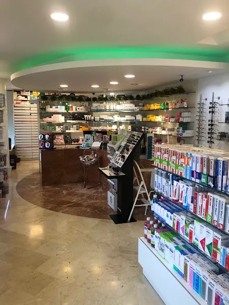 FARMACIA SON DAMETO Andrea Bascuñan Pulido