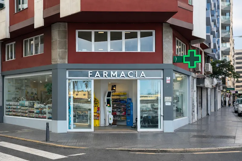 Farmacia Hernández Santana - Farmacia en Las Palmas de Gran Canaria - foto 2