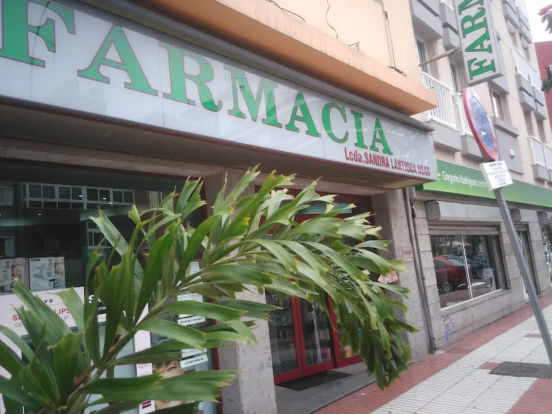 Farmacia Montserrat Tenorio Márquez - Farmacia en Las Palmas de Gran Canaria - foto 2