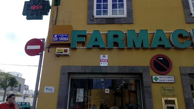Farmacia Fernando Lázaro Montelongo - Farmacia en Las Palmas de Gran Canaria - foto 2