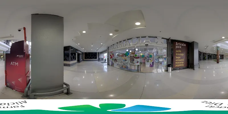 Farmacia Centro Comercial La Ballena. Alicia Díez - Las Palmas de Gran Canaria