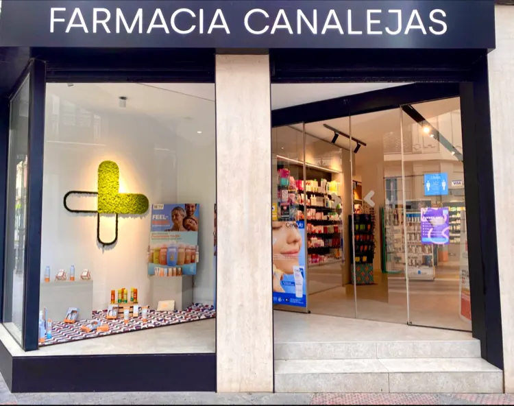 Farmacia I Parafarmacia Canalejas. Lda. Nieves Belda Ferre - Alicante