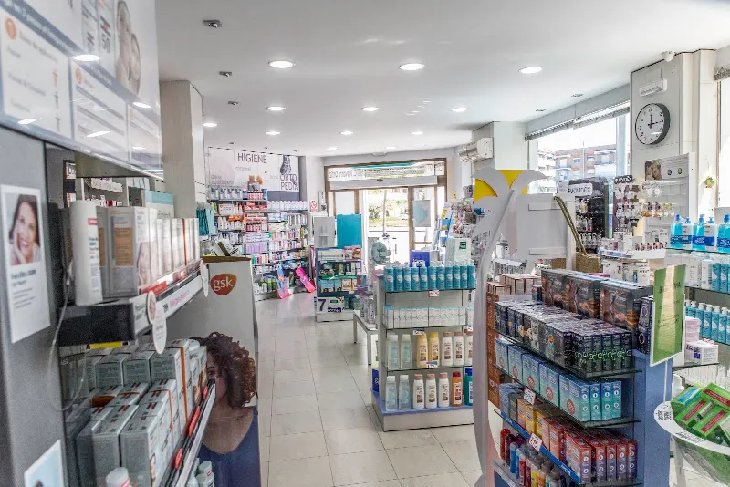 Farmacia Glorieta Amadora - Farmacia en Córdoba - foto 3