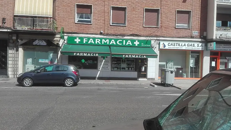 FARMACIA LA RESIDENCIA (Ldo. Juan José García Gómez) - Farmacia en Valladolid - foto 2