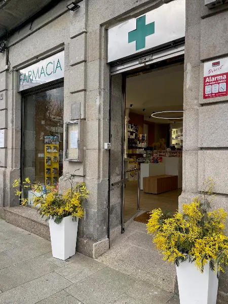 Farmacia Paseo de Alfonso XII - Farmacia en Vigo - foto 2