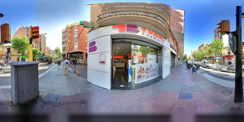 Farmàcia Turmo - Farmacia en Hospitalet de Llobregat (L) - foto 2