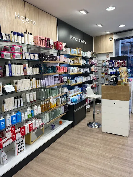 Farmàcia Turmo - Farmacia en Hospitalet de Llobregat (L) - foto 3