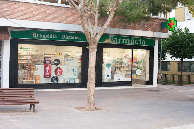 Farmacia-Ortopedia Palau Roig - Farmacia en Hospitalet de Llobregat (L) - foto 2