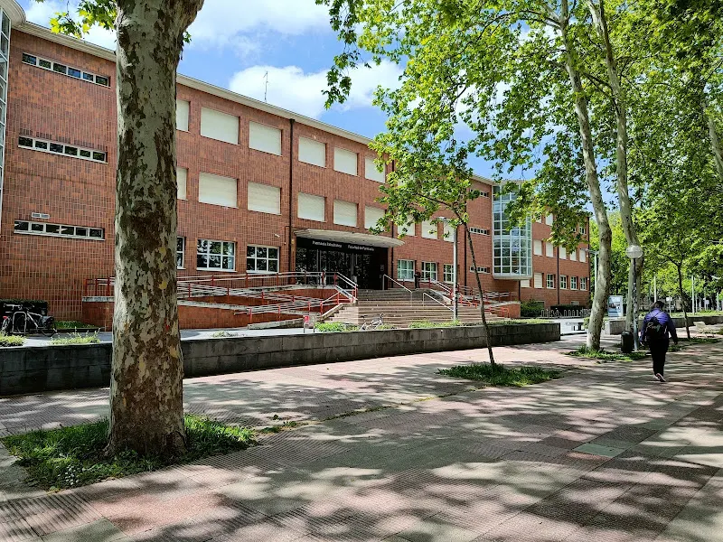 Facultad de Farmacia - Vitoria-Gasteiz