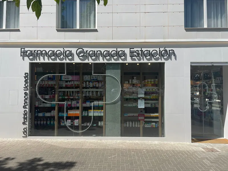 Farmacia Granada Estación 365