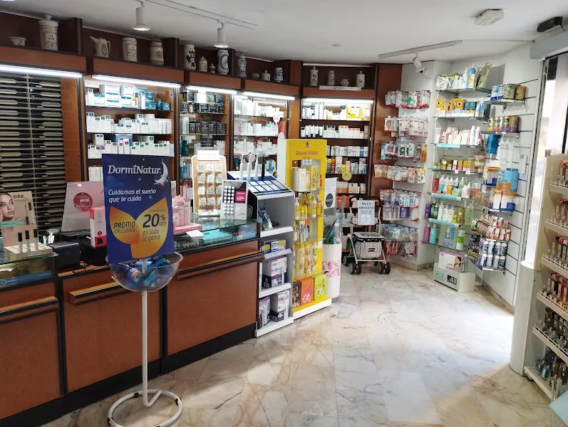 Farmacia San Antón, C.B.
