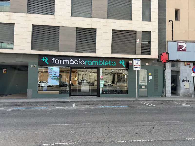 Farmàcia Rambleta - Farmacia en Terrassa - foto 2