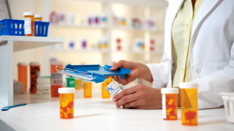 FARMACIA JAVIER LOSA (12 HORAS) - Terrassa
