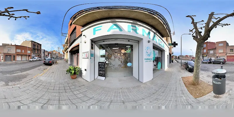 Farmacia López Serra - Farmacia en Terrassa - foto 2