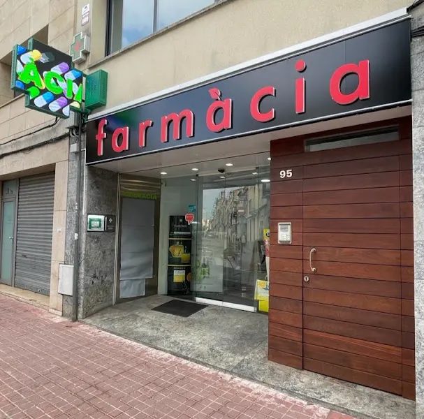 Farmàcia Isolda Nogareda Rivas - Farmacia en Sabadell - foto 3