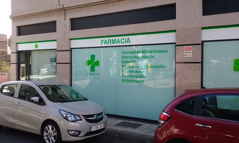 Farmacia María Nieves Espinosa Santana - Farmacia en Santa Cruz de Tenerife - foto 2