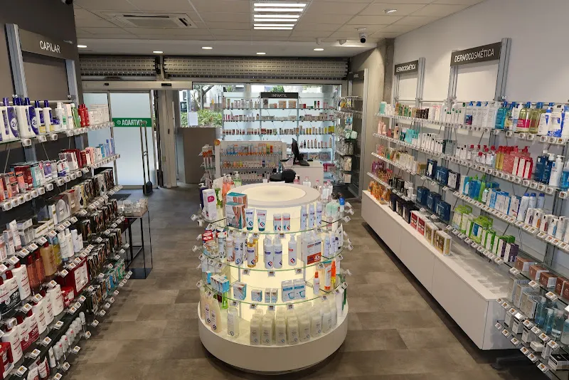 Farmacia Parque la Granja - Farmacia en Santa Cruz de Tenerife - foto 3